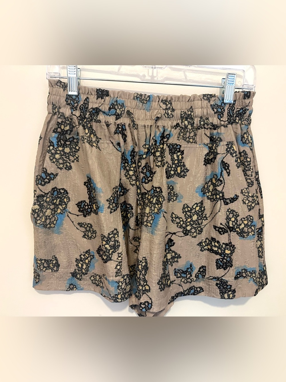 IRO Taupe Floral Drawstring Silk Shorts with Blue & Black Print - Picture 9 of 10